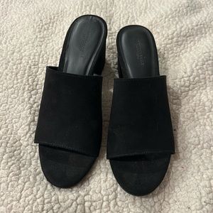 Black heeled slides